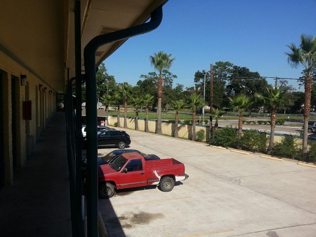Southmore Motel Houston Exterior photo