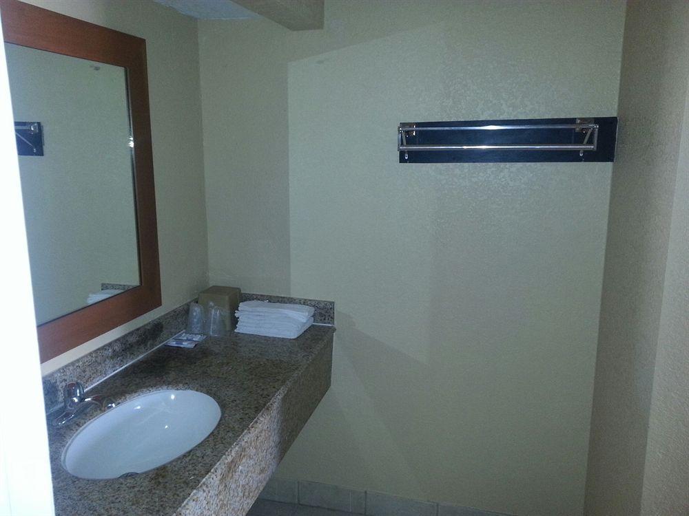 Southmore Motel Houston Exterior photo